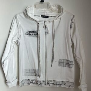 Zannza Couture White Hoodie with Black Details
